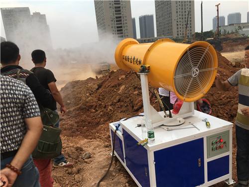 雾炮机治污降尘减少雾霾做出非凡贡献